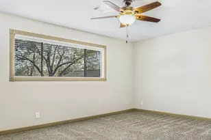 4410 T C Jester Blvd, Houston, TX 77018 - Photo 7