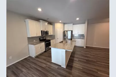 9257 Inland Leather Lane, Conroe, TX 77385 - Photo 5