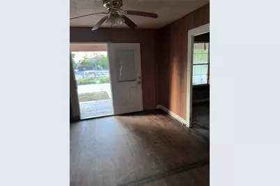 507 King Street, Cuero, TX 77954 - Photo 5