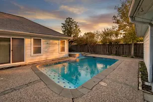 7914 Candle Ln, Houston, TX 77071 - Photo 7