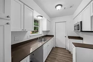 3110 Brisbane St, Houston, TX 77051 - Photo 9