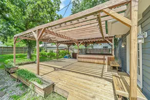 424 W 30th St, Houston, TX 77018 - Photo 39