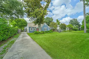 424 W 30th St, Houston, TX 77018 - Photo 3