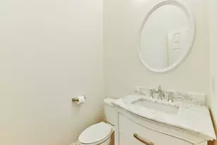 166 E Capstone Cir, The Woodlands, TX 77381 - Photo 29