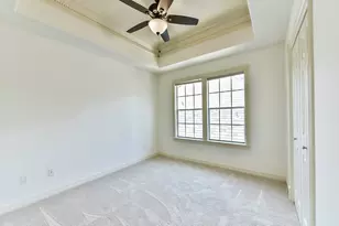 166 E Capstone Cir, The Woodlands, TX 77381 - Photo 31