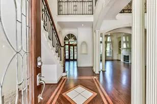 166 E Capstone Cir, The Woodlands, TX 77381 - Photo 7