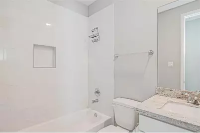 5411 Camaguey Street, Houston, TX 77023 - Photo 15