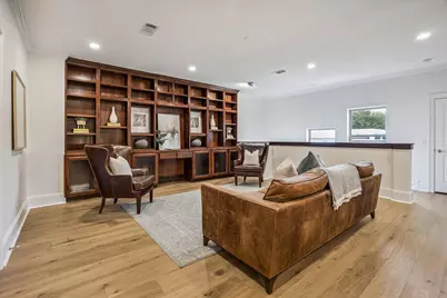 15 W Rivercrest Drive, Houston, TX 77042 - Photo 21