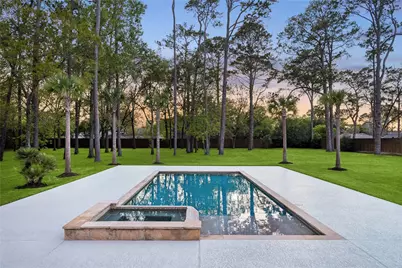 15 W Rivercrest Drive, Houston, TX 77042 - Photo 45