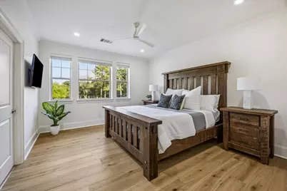 15 W Rivercrest Drive, Houston, TX 77042 - Photo 29