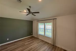 1706 Serenity Moon Dr, Crosby, TX 77532 - Photo 3