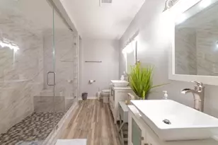 230 White Cedar St, Houston, TX 77015 - Photo 15