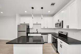 8015 Elbert St, Houston, TX 77028 - Photo 5