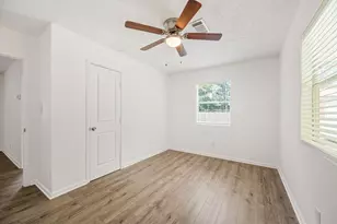 61 Hicks Loop W, Cleveland, TX 77328 - Photo 25