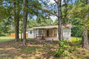 61 Hicks Loop W, Cleveland, TX 77328 - Photo 33