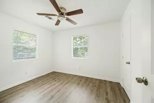 61 Hicks Loop W, Cleveland, TX 77328 - Photo 17