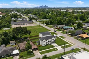 4202 Plaag St, Houston, TX 77016 - Photo 5