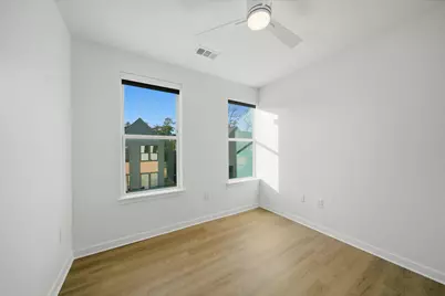 1941 Sawdust Road #3214, The Woodlands, TX 77380 - Photo 5
