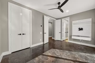 5919 E Post Oak Lane, Houston, TX 77055 - Photo 5