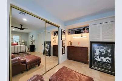 5 Hunters Branch Drive, Houston, TX 77024 - Photo 19