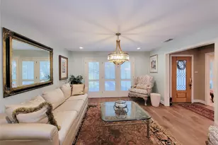 5 Hunters Branch Dr, Houston, TX 77024 - Photo 13