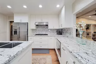 5 Hunters Branch Dr, Houston, TX 77024 - Photo 29