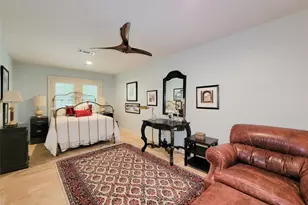 5 Hunters Branch Dr, Houston, TX 77024 - Photo 21