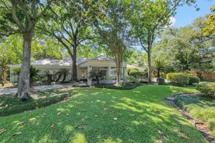 5 Hunters Branch Dr, Houston, TX 77024 - Photo 5