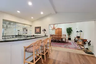 5 Hunters Branch Dr, Houston, TX 77024 - Photo 37