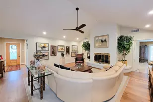 5 Hunters Branch Dr, Houston, TX 77024 - Photo 13