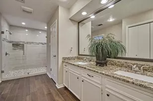 42 Devonshire Dr, Conroe, TX 77304 - Photo 21