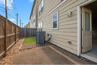 3327 Home Point Drive, Houston, TX 77091 - Photo 19