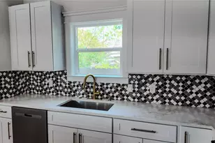 821 N Loop Center S, Houston, TX 77022 - Photo 7