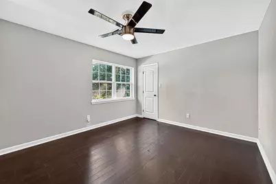 528 Robert E Lee Drive, Conroe, TX 77302 - Photo 31