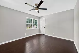 528 Robert E Lee Dr, Conroe, TX 77302 - Photo 31