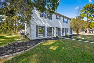 528 Robert E Lee Dr, Conroe, TX 77302 - Photo 5