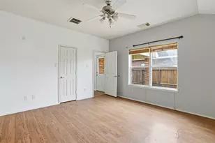 9815 Wedgeford Ct, Houston, TX 77044 - Photo 9