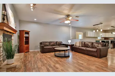 1784 Greenbelt Drive, Cleveland, TX 77328 - Photo 9