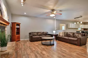 1784 Greenbelt Dr, Cleveland, TX 77328 - Photo 9