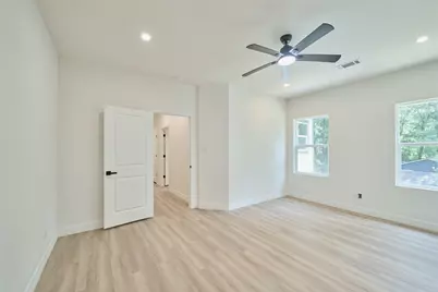 140 Oak Circle, Livingston, TX 77351 - Photo 23
