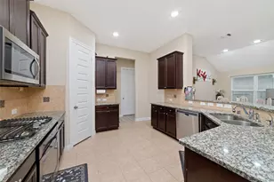 2309 Newton Branch Ln, Pearland, TX 77089 - Photo 13