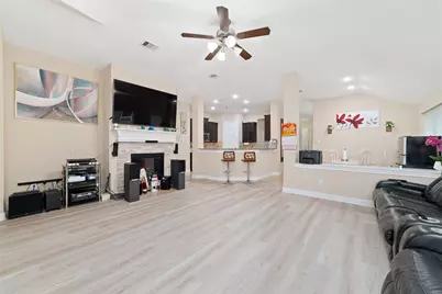 2309 Newton Branch Lane, Pearland, TX 77089 - Photo 9