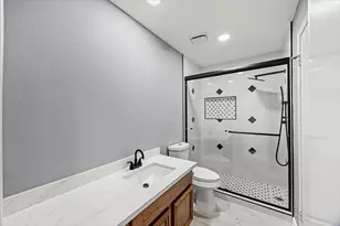8511 Fawn Terrace Dr, Houston, TX 77071 - Photo 7