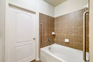 1711 Old Spanish Trl, Houston, TX 77054 - Photo 7