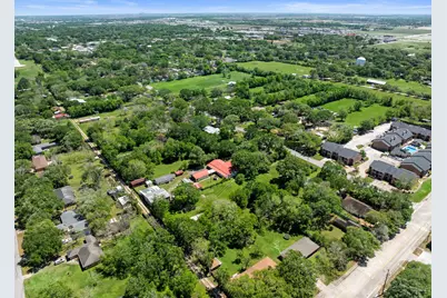 903 Brooks Avenue, Rosenberg, TX 77471 - Photo 9