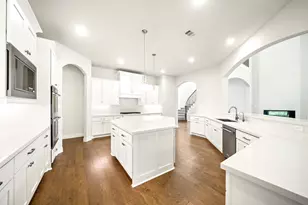 15607 Early Bird Ln, Conroe, TX 77302 - Photo 9