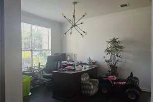 14043 Wheatbridge Dr, Houston, TX 77041 - Photo 3