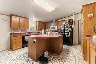 204 Wimberly Dr, Livingston, TX 77351 - Photo 9