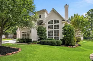 3 Edgecliff Pl, The Woodlands, TX 77382 - Photo 1