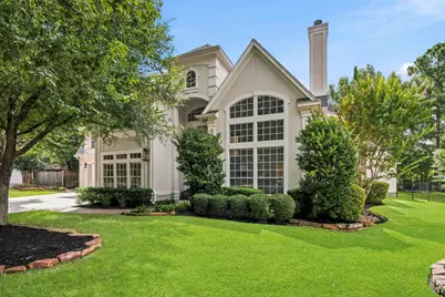 3 Edgecliff Place, The Woodlands, TX 77382 - Photo 1